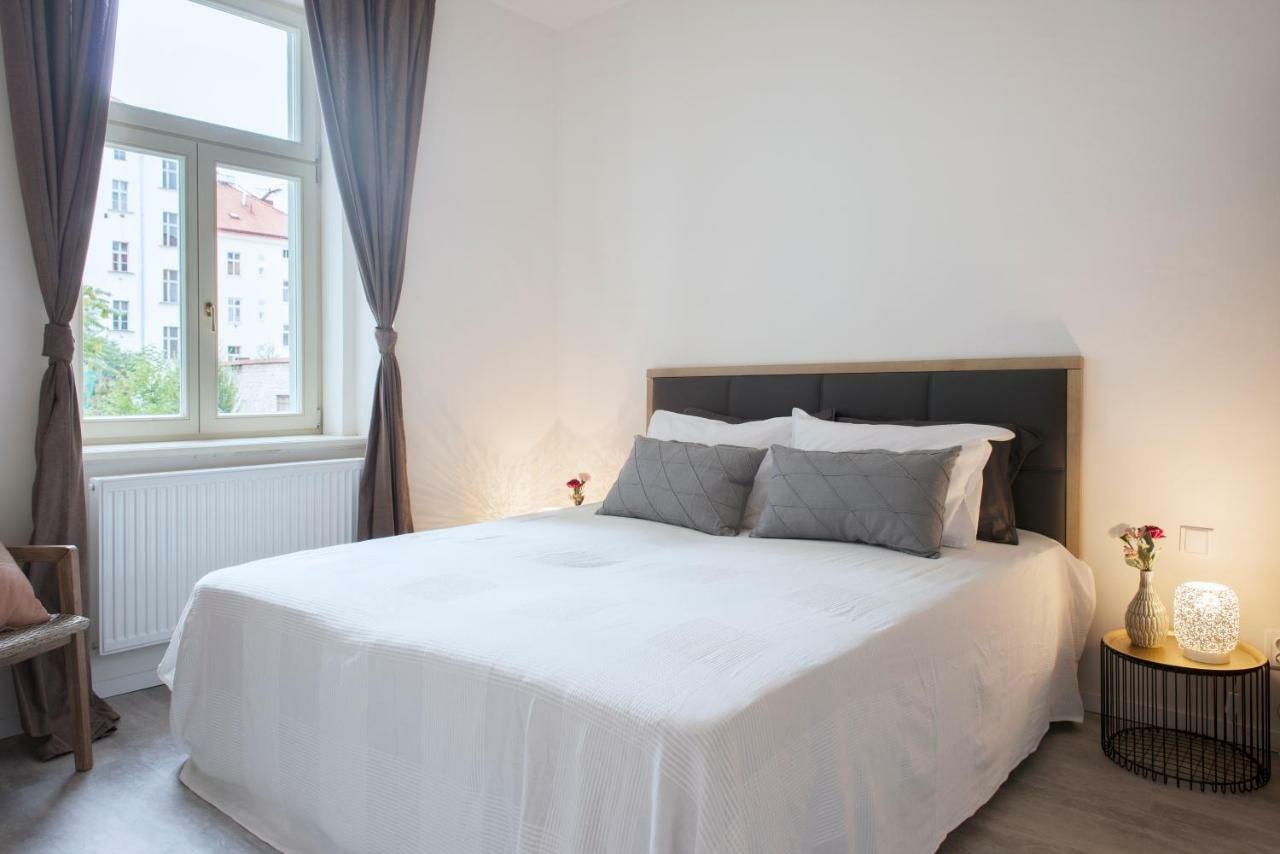 Kent Ridge Loft Apartment Praha Bagian luar foto