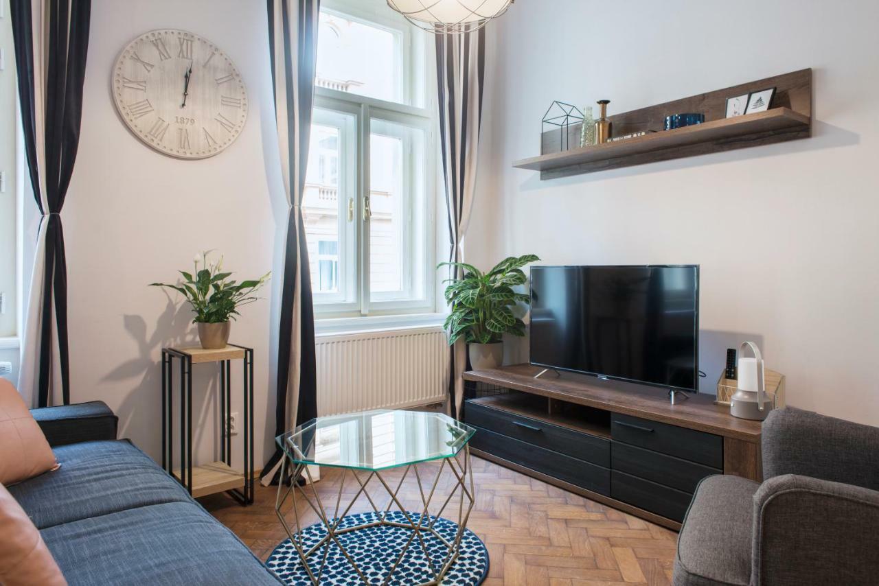 Kent Ridge Loft Apartment Praha Bagian luar foto