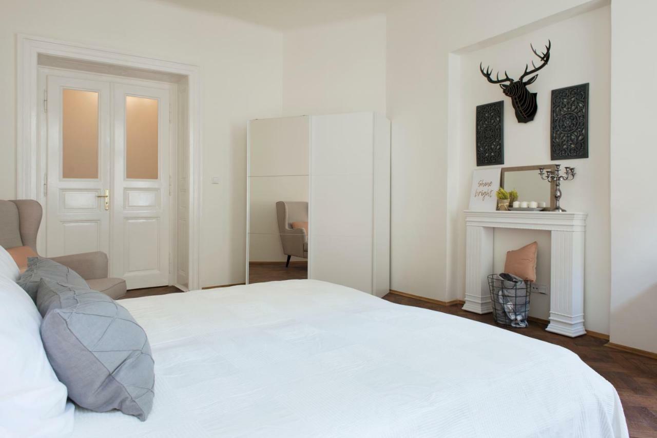 Kent Ridge Loft Apartment Praha Bagian luar foto